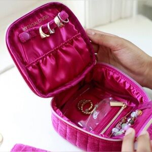 MYTAGALONGS Scarlet Jewelry Organizer